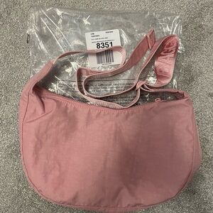 New BAGGU Medium Nylon Crescent Bag Rose Tan